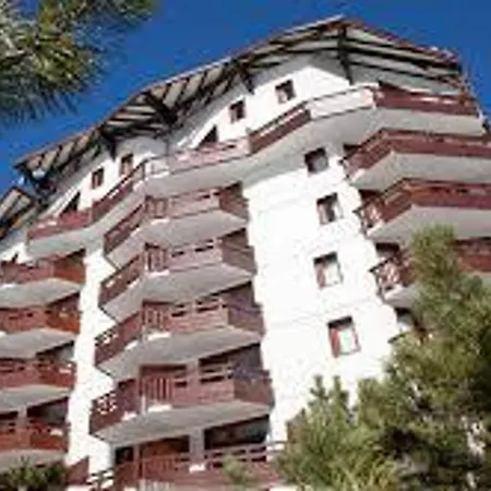Apartment Centre Skis Aux Pieds, Parking & Animaux Acceptes - Fr-1-513-77